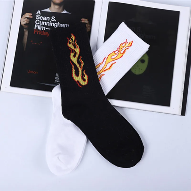 Men's Socks Cotton Black White Burning Flame Hip Hop Blaze Power Torch Hot Streetwear Skateboard Harajuku Calcetines Altos Sox