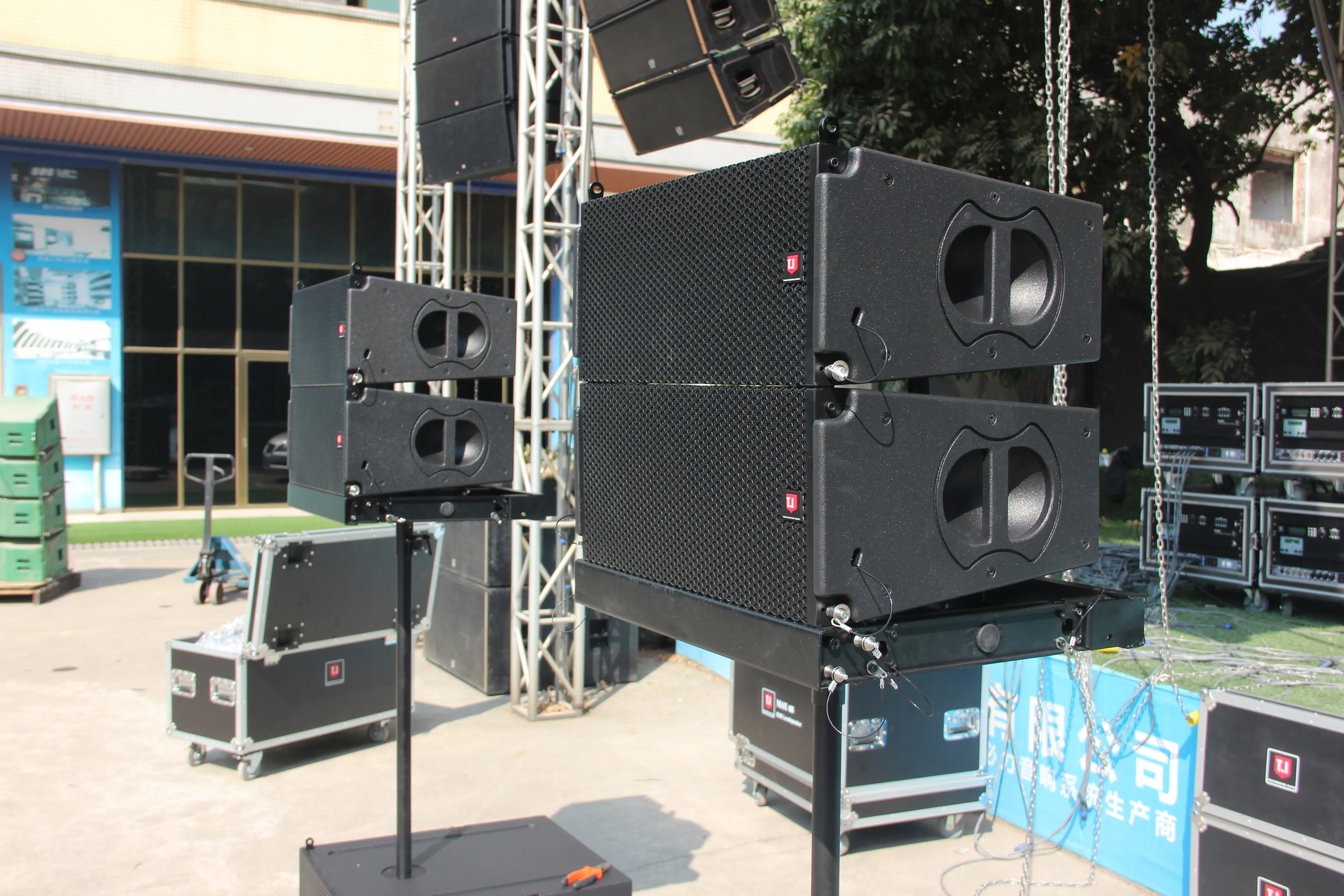 Compact MAX6 Dual 6 Inch Line Array Sound System Professional Indoor Outdoor DJ Speaker