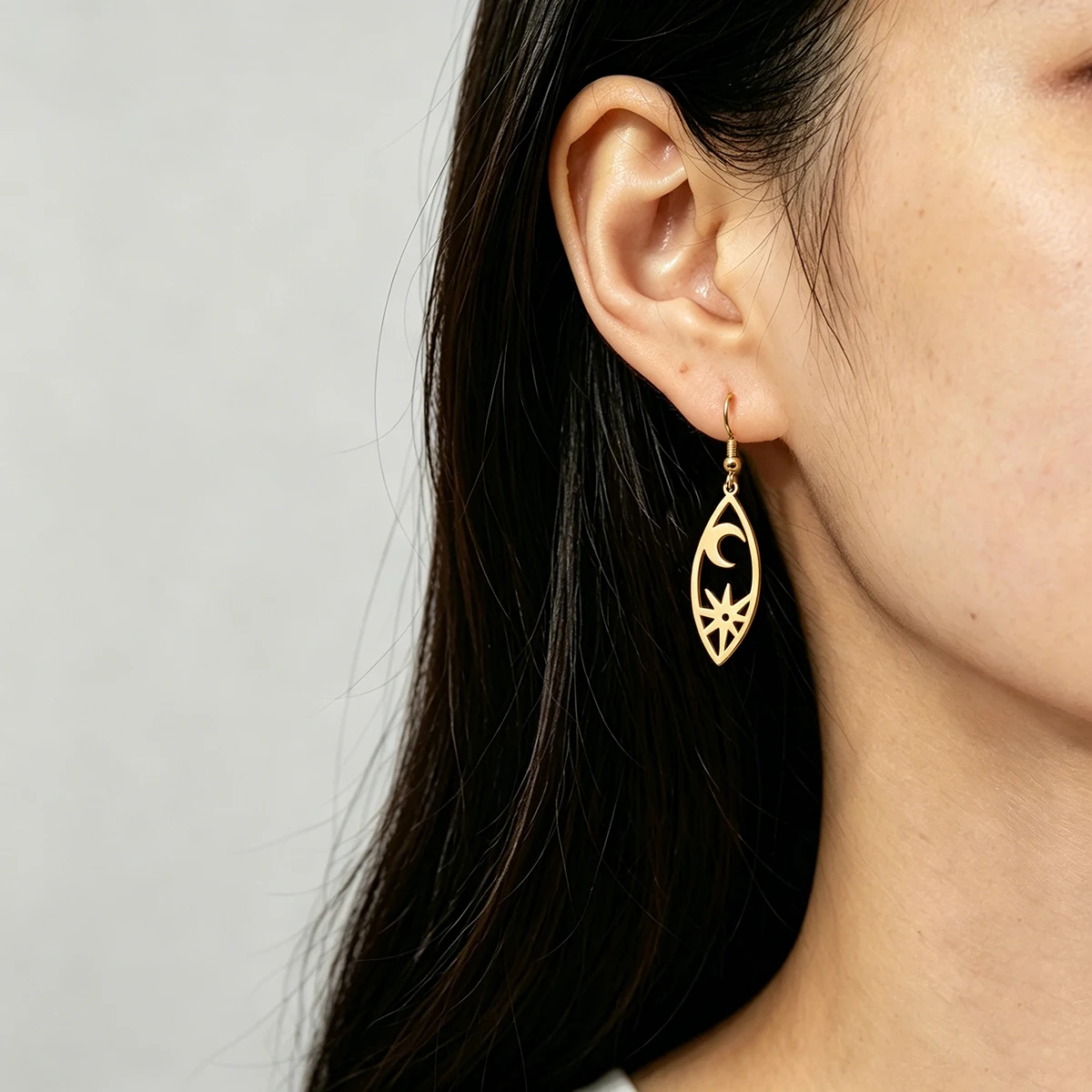 Fashion Hollow Leaf Frame Moon Star Pendant Earrings for Women Stainless Steel  Boho Tassels Ear Cartilage Puncture Jewelry Gift