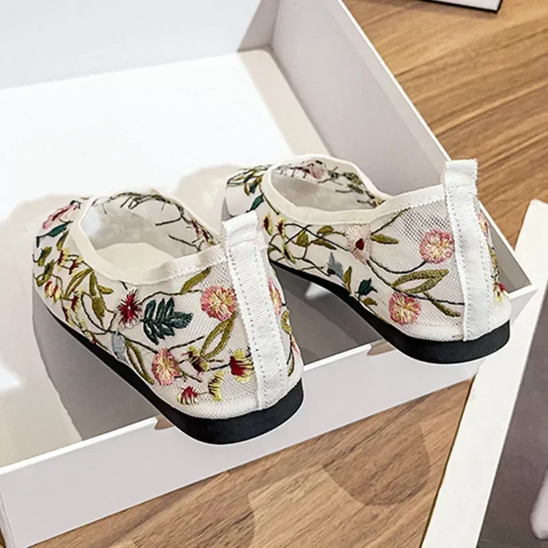 2025 New Flower Embroidered Mesh Ballet Flats Women Elegant Round Toe Slip on Mary Jane Shoes Comfort Breathable Casual Shoes