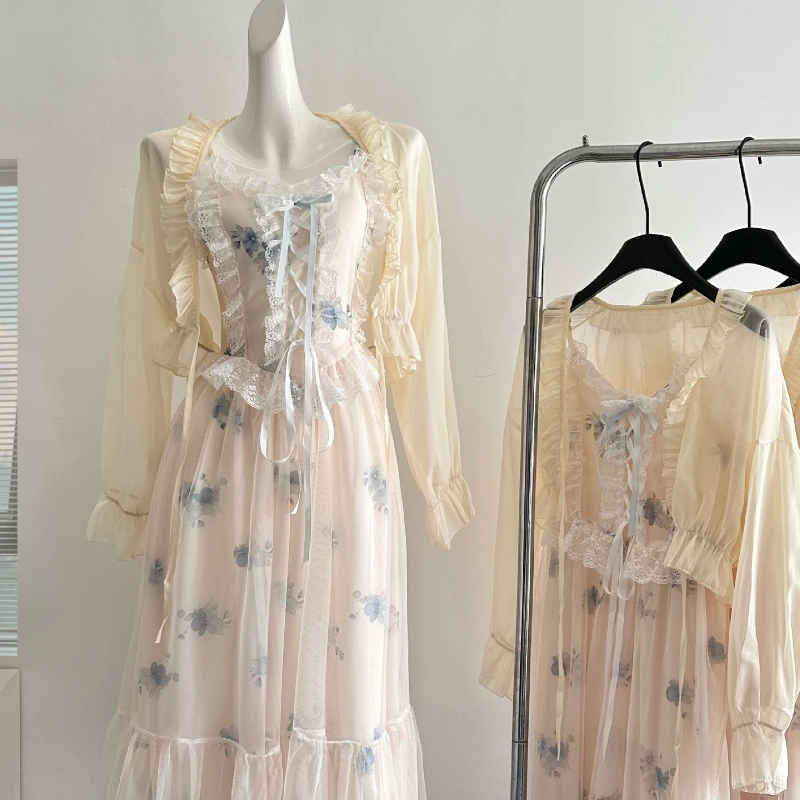 

Gentle and Sweet Printed Mesh Stitching Lace Lace Suspender Dress Xia Xin Beautiful Temperament Elegant Gentle and Elegant