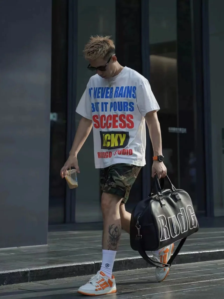 

Американский уличный камуфляжный двухслойный я до колена для мужчин, летняя вышивка, повседневная спортивная молодежная мода