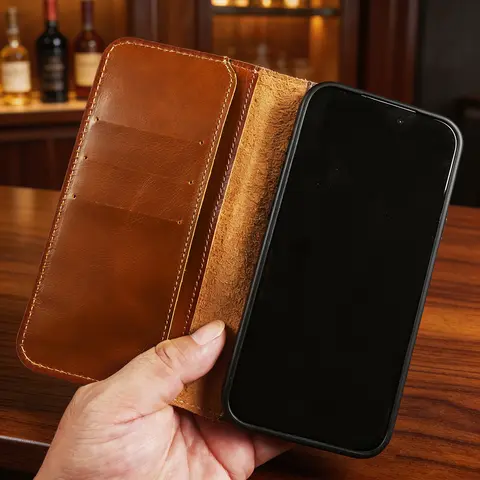Capa Carteira de Couro Genuíno com Acabamento em Cera de Óleo para iPhone 17 Pro Max 16 15Pro 16Pro 14Pro 13 12 com Compartimento para Cartões