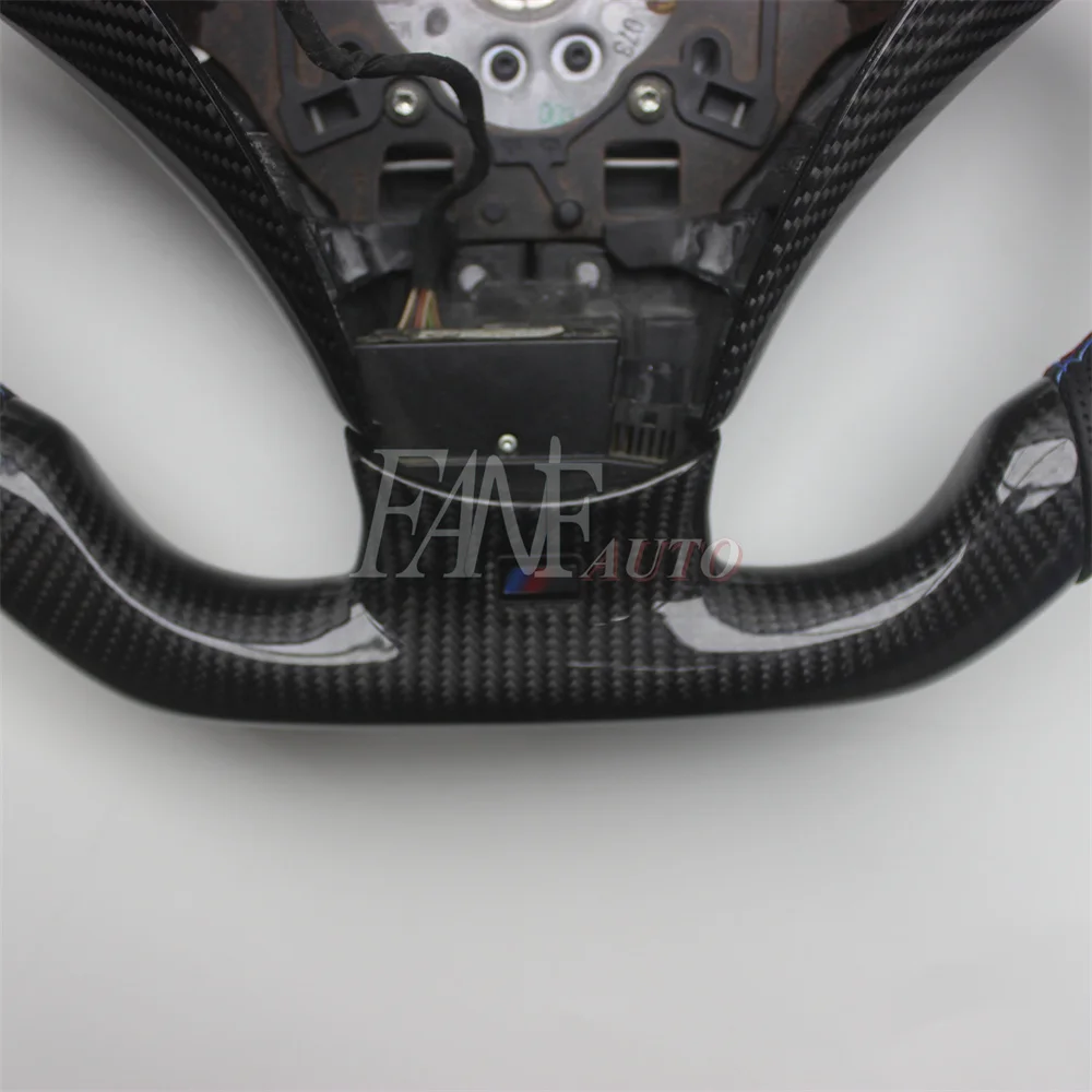 Replacement Real Carbon Fiber Steering Wheel with Leather for BMW M5 E60 E61 5 Series 2003-2010