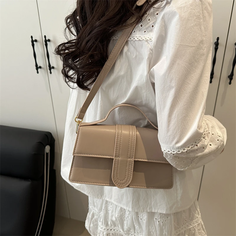 

High End Women Luxury Leather Shoulder Bag Elegant Fashion Tote Handbag Classic Crossbody Daily Commuter Look