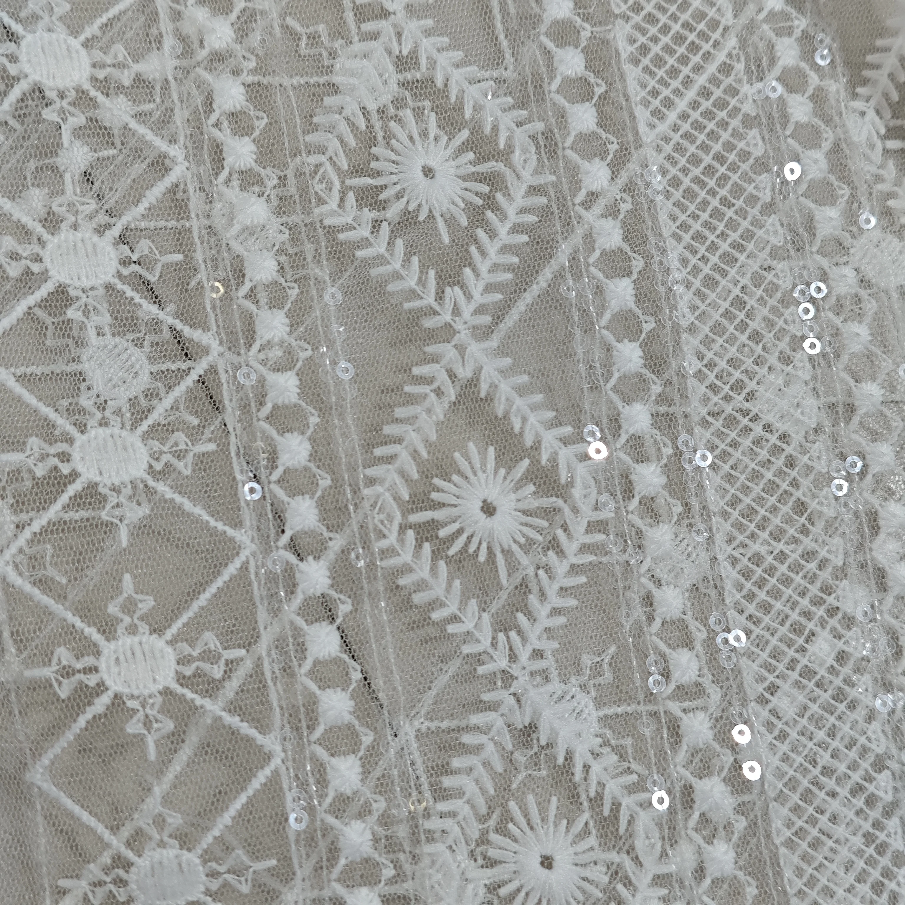 Customized Wedding Lace Fabric, Ivory Lace Fabric, Width 130cm, Sold By Size