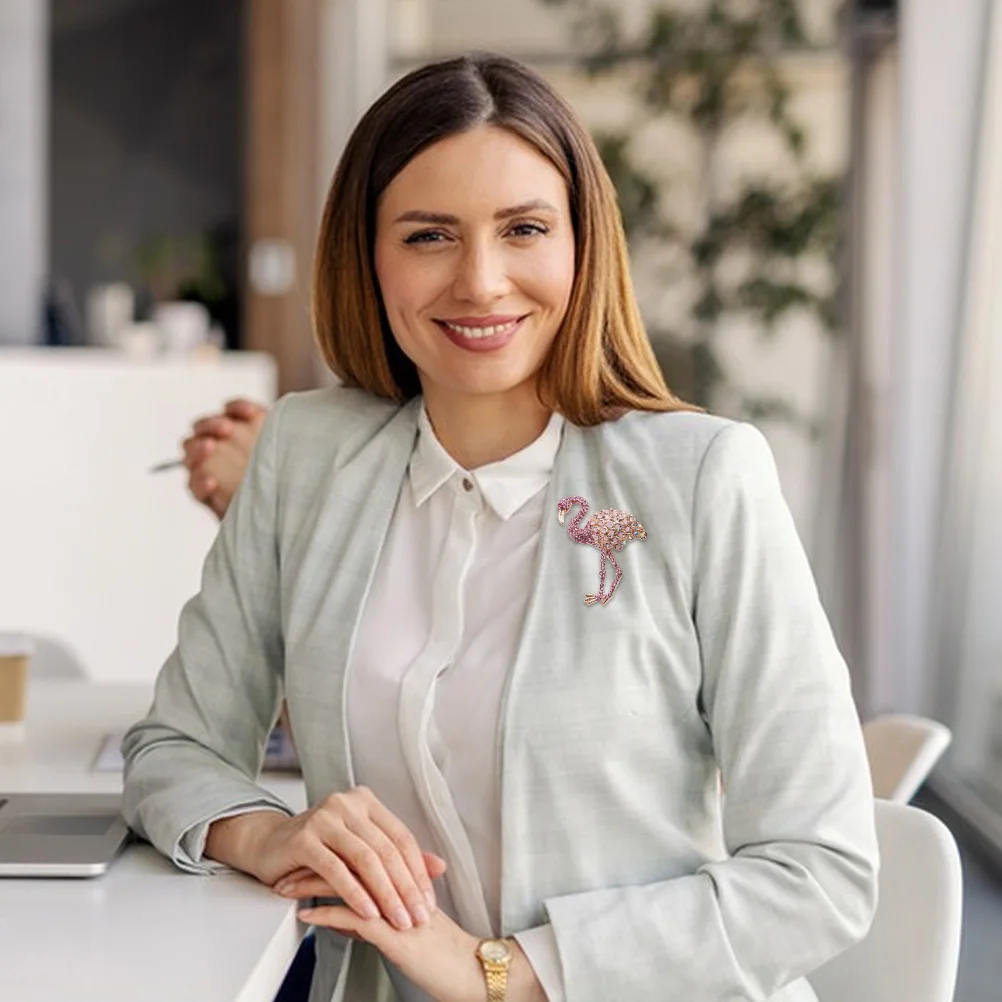 

Crystal Flamingo Brooch Fashion Alloy Party Dress Clothes Clip Accessory Elegant Brooch Pin for Women Girls