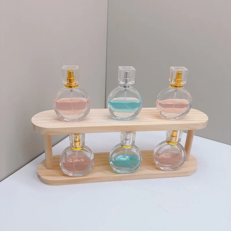 3-stufiger Display-Riser-Ständer, Holzregal für Parfüm-Organizer, Parfüm-Display-Regal, Figuren-Vitrine, Puppen-Aufbewahrungsregal – Detail 8