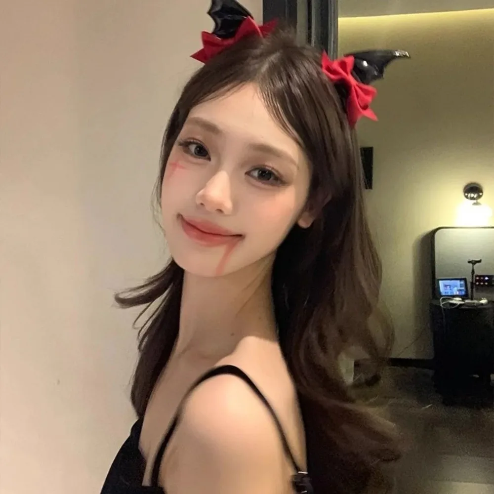 2 Pcs Funny Bow Halloween Hairpins Y2K Gothic Style Devil Horn Hair Clips Punk Lolita Style Bat Wings Hair Clips Party Wear