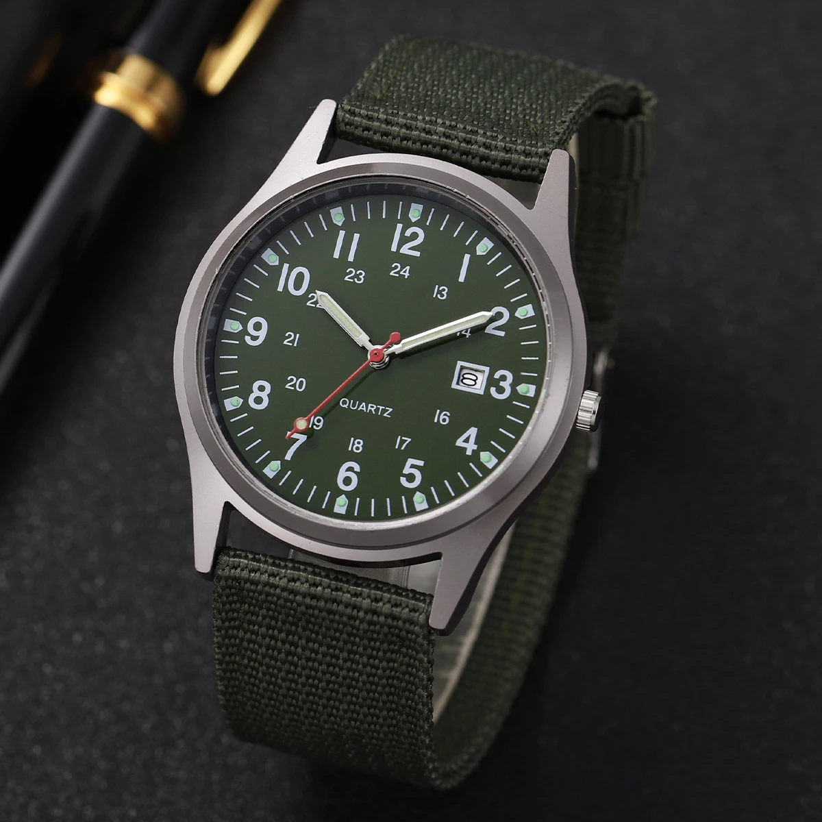 4PCs/Set Men\'s Vintage Watch Nylon Strap Fashion Calendar Quartz Dial Green Leather Bracelet Set