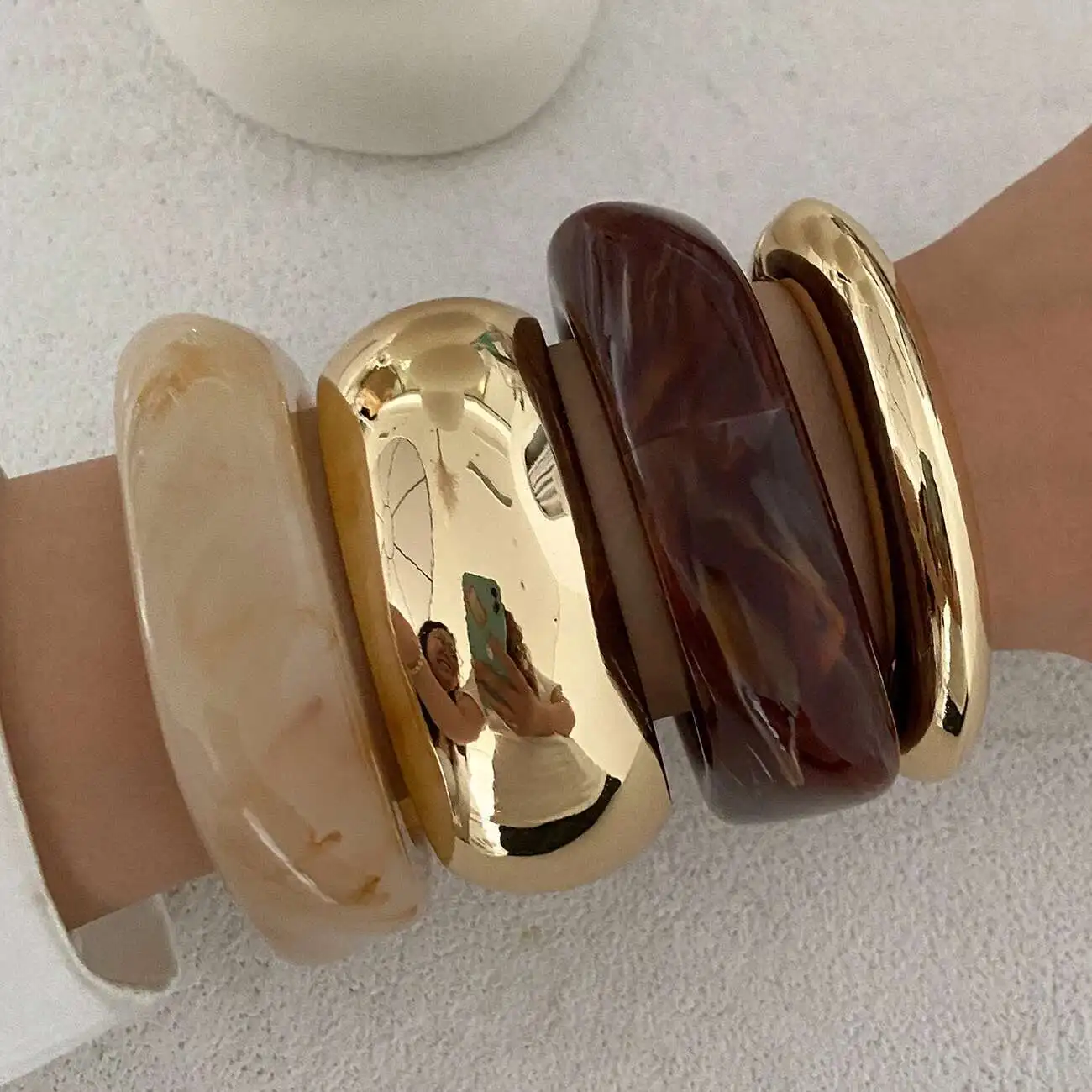 IngeSight.Z خمر غير النظامية الراتنج واسعة الإسورة أساور النساء الشرير هندسية واسعة سوار معدني موضة مكتنزة مجوهرات الحفلات