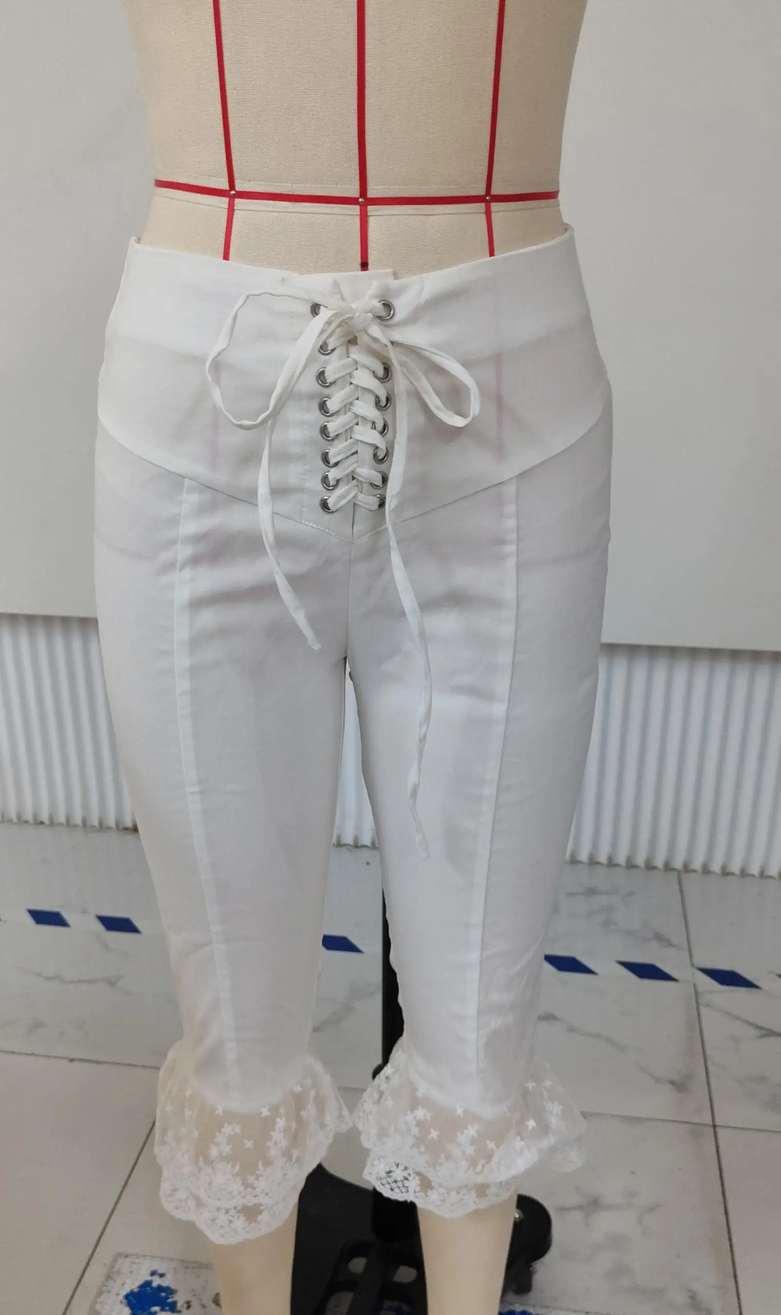 Women Capris Pants Lace Ruffles Front Criss-Cross Tie-Up Summer Casual Cropped Pants Stretch Crop Leggings Streetwear