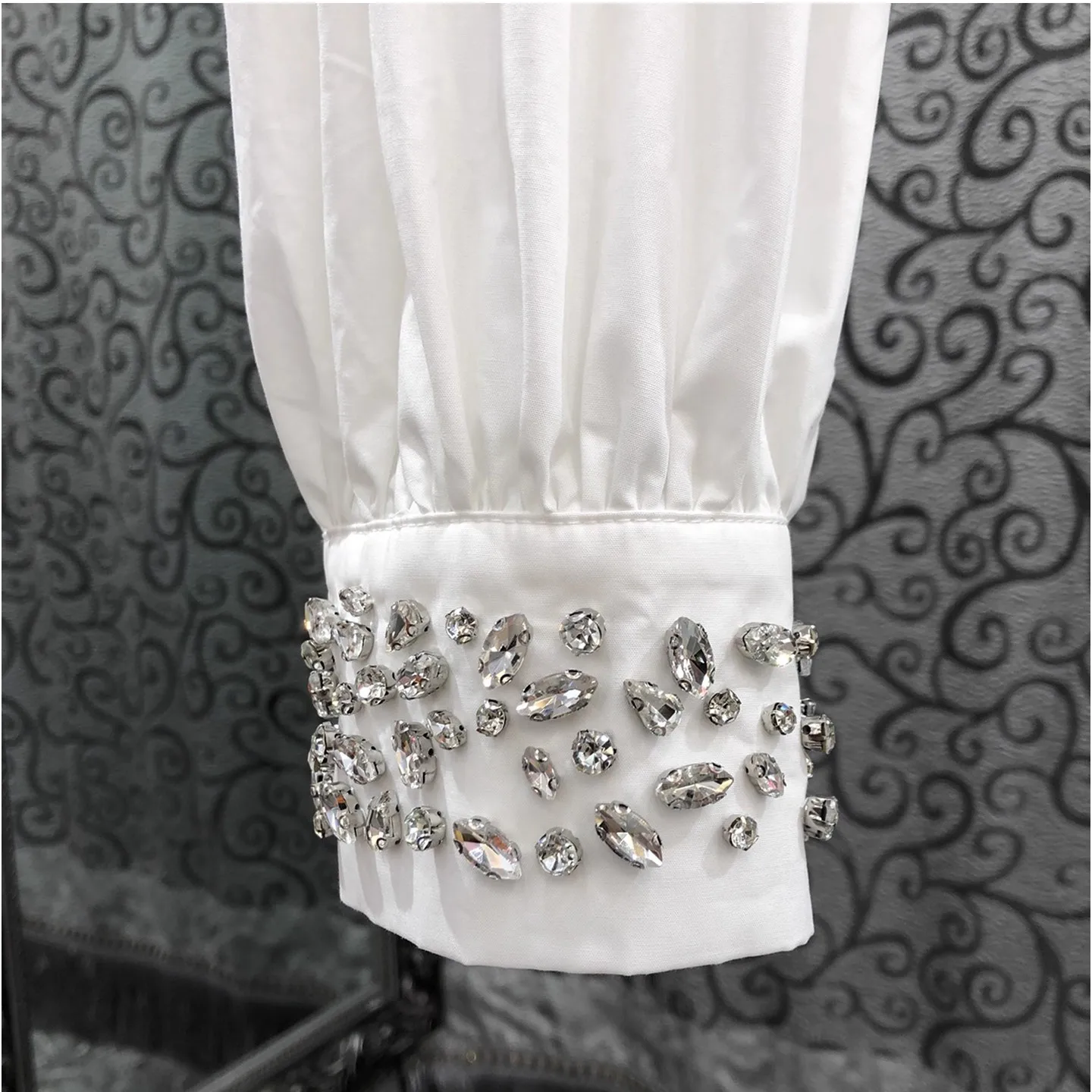 100% camisas de algodão 2025 outono moda estilo feminino turn-down colarinho cristal miçangas deco manga longa casual designer camisas brancas