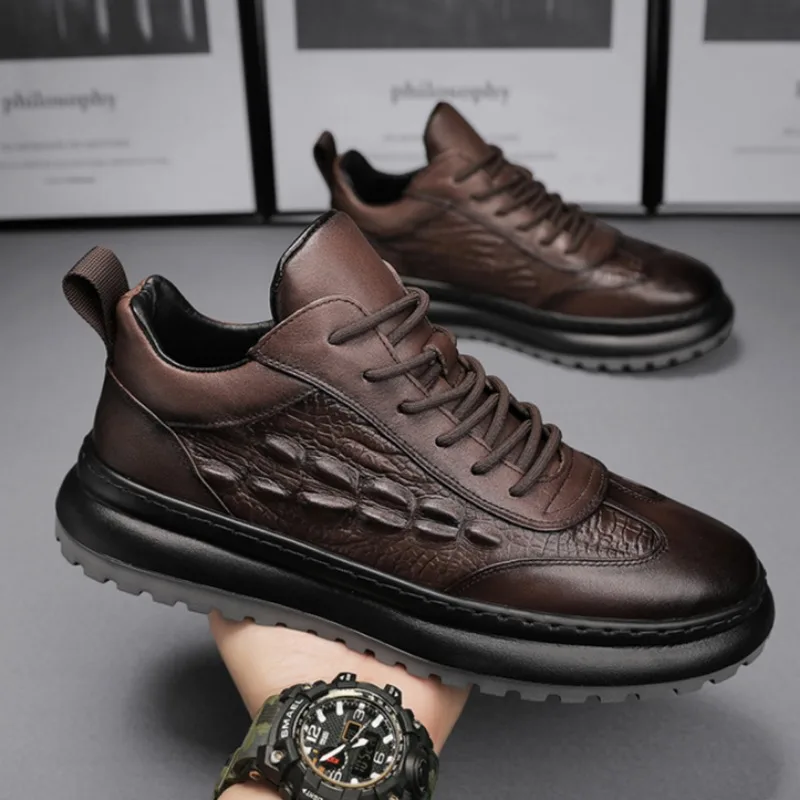 

Luxury Mens Alligator Pattern Leather Shoes Brand Leather Casual Shoes Waterproof Work Boots Outdoor Non-slip Walking Flats