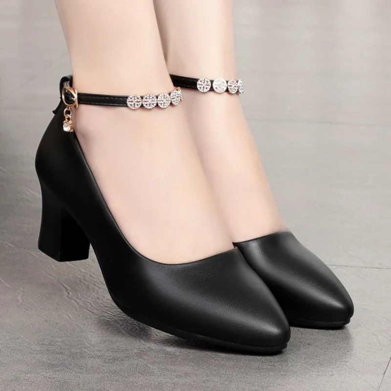 2024 Autumn High Heels Single Shoes Women's Low Heels Fashion Pointed Shoes Casual Leather Shoes Low Heels Work Clothes