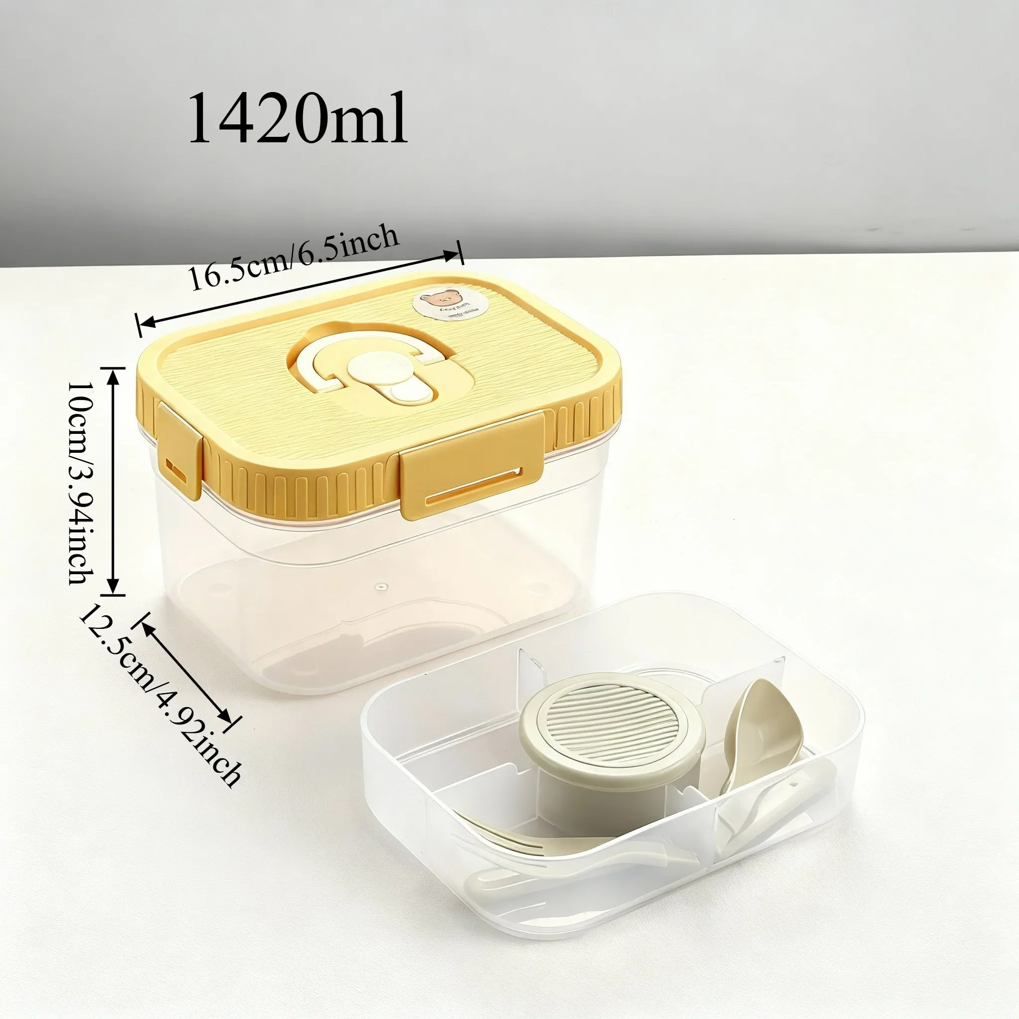 Draagbare, dubbele lunchbox van kunststof met vakken, inclusief sausbakje en bestek, groot volume, geschikt voor fruit, salades en andere voedingsmiddelen, en magnetronbestendig.