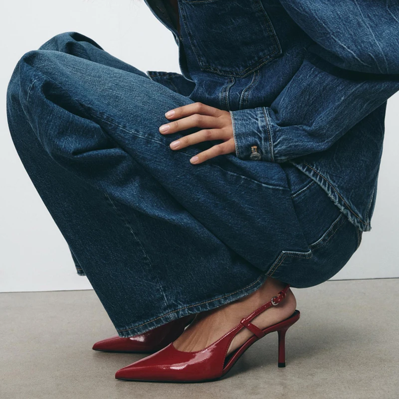 

Spring New Red Patent Leather Effect High Heels Pointed Toe Thin Heel Mules Women's Faion Single oes Sexy Open Toe