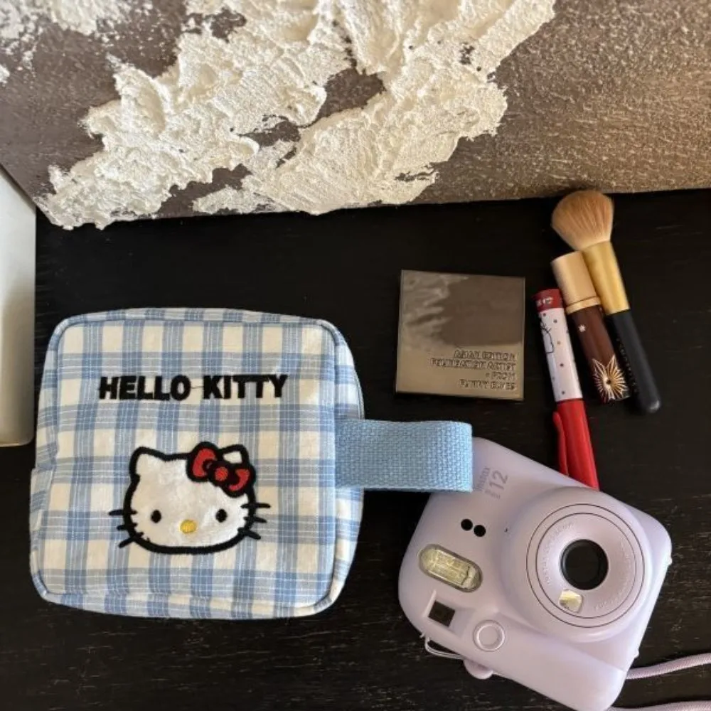 

Kawaii Hello Kitty Blue Checkered Handbag for Spring and Summer Makeup Bag Change Storage Bag Sanrio Gift Toy for Girl