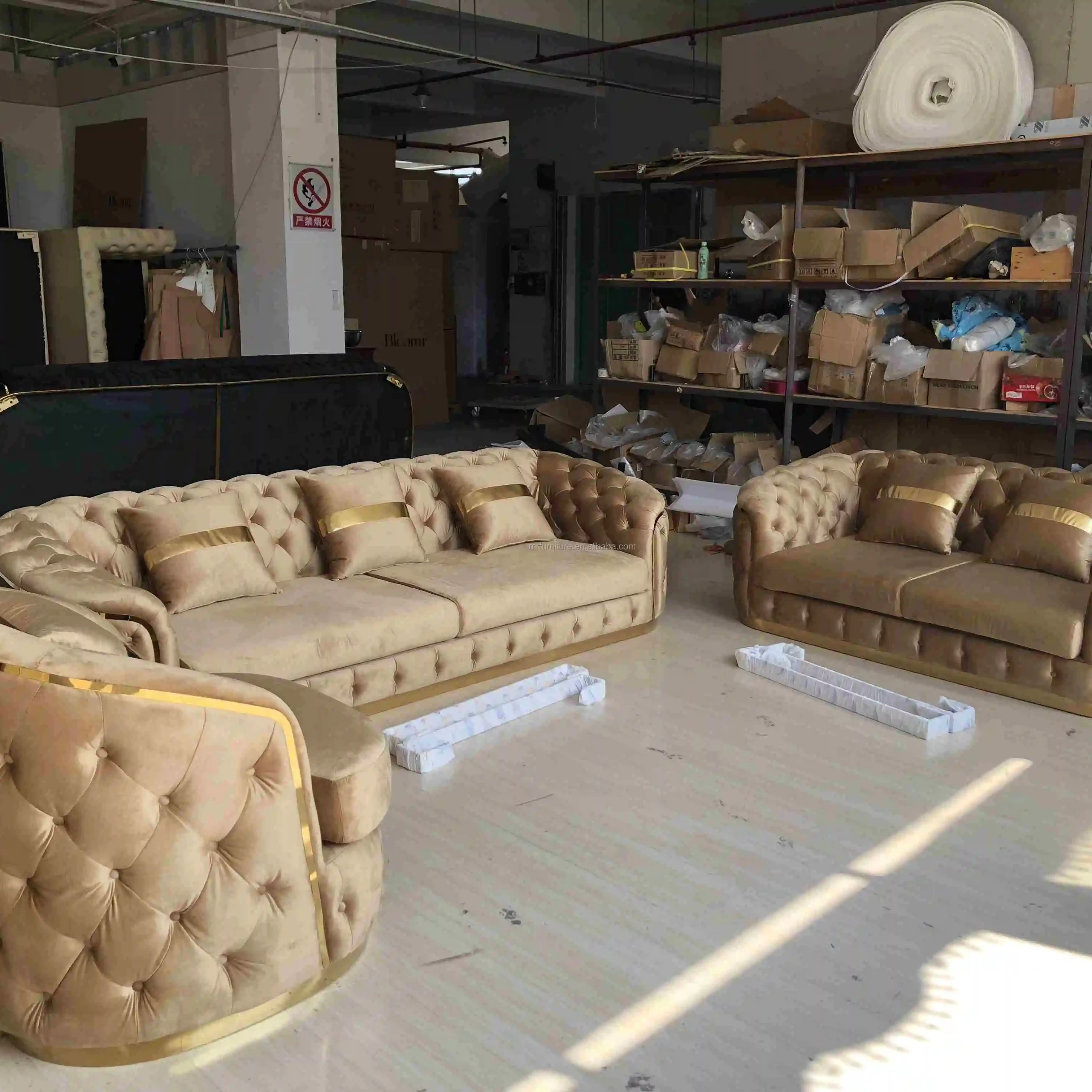 Luxury Living Room Sofa Set Stainless Steel Base Velvet Button Tufted Upholstered Couch Sectional Sofas for Home Hotel Furniture