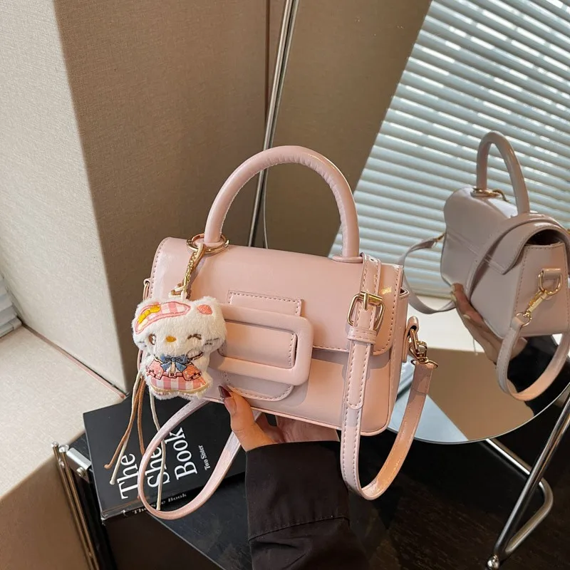 エレガントな夏の韓国スタイルの小さなスクエアバッグ女性の通勤クロスボディバッグファッショナブルなカジュアルバッグショルダーバッグサッチェル