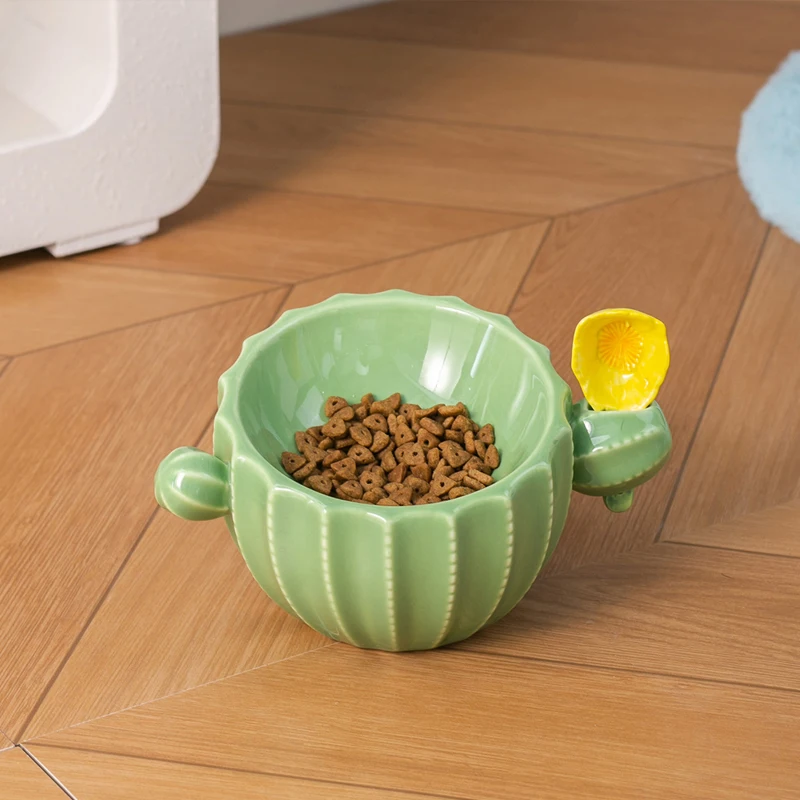 

Миска для собак и кошек, керамические миски для питьевой воды, защита от переворачивания косой рта и шеи, товары для домашних животных в форме кактуса, 1 шт.