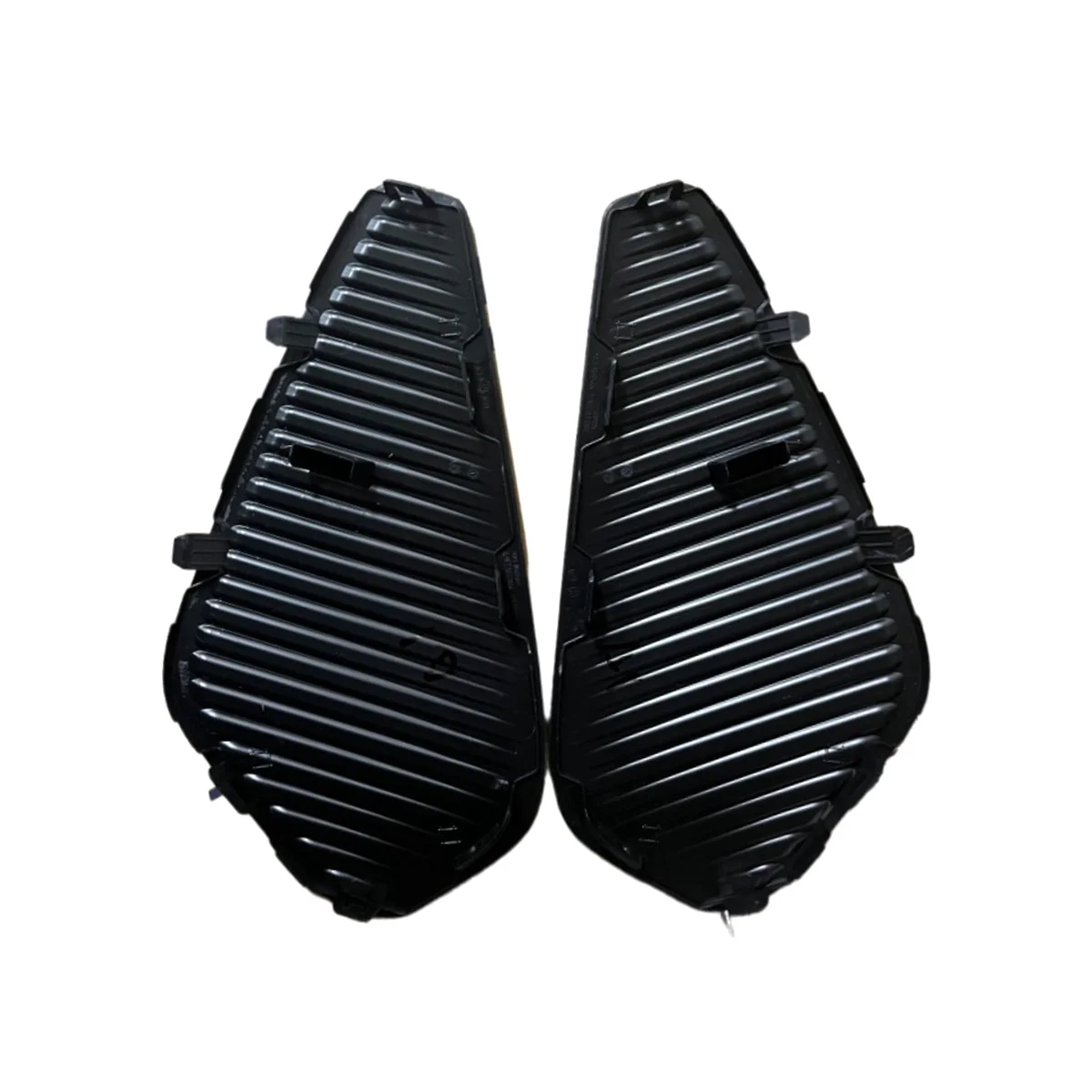 

Автомобильный передний бампер, противотуманная решетка, комплект отделки 1675867980 YL017824XT для 3008 2020