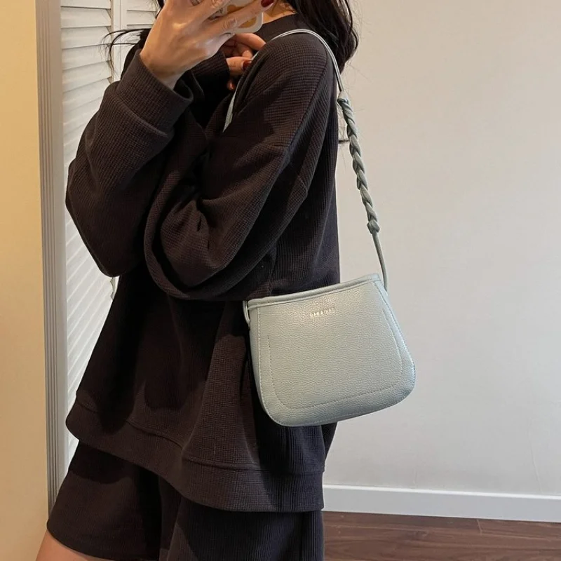 

Elite Ladies Messenger Bag Crafted From Circle-Dot Leather Featuring Casual Iceland Spacious Soft Daily Refined Look