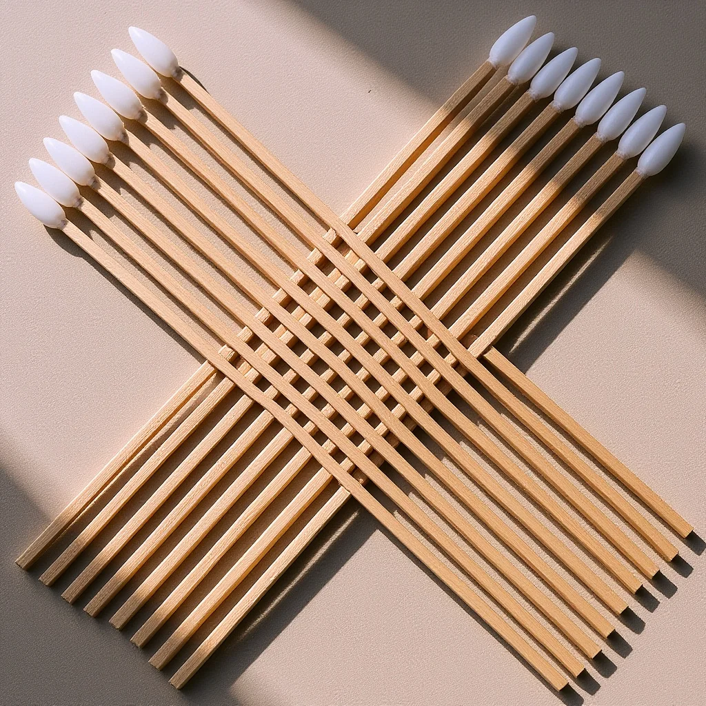 

100 шт., ватные тампоны с одним наконечником и деревянной ручкой, длинные одноразовые чистящие тампоны для электроники и ухода за красотой, тампон с одним наконечником