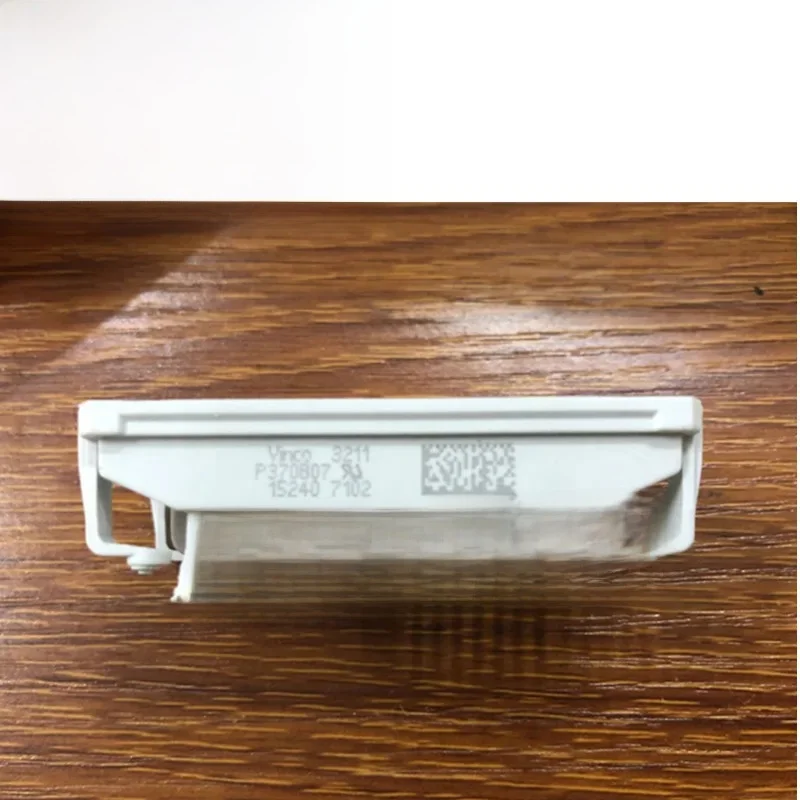 

P373B2901 P370B07 P370B09 P373B1006 P373B1701 P373B1702 P373B2901 НОВЫЙ ОРИГИНАЛЬНЫЙ МОДУЛЬ