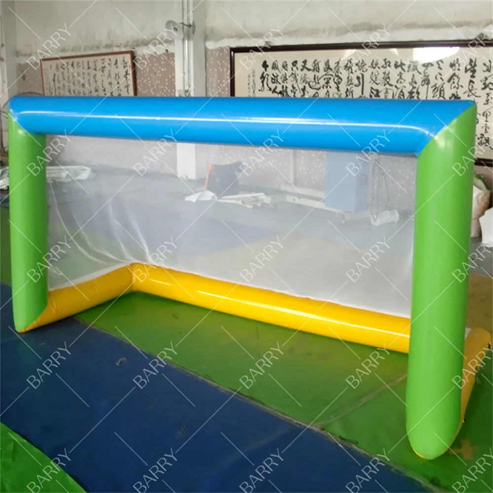Porta da calcio gonfiabile sigillata con pallone d'acqua gonfiabile premium in vendita