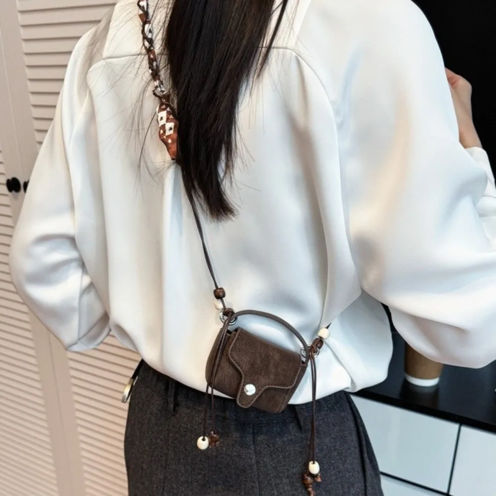 

Personalized Silk Scarf Suede Crossbody Bag Matte Pu Leather Hanging Neck Bag Beads Drawstring Earphone Bag Fashion Accessories