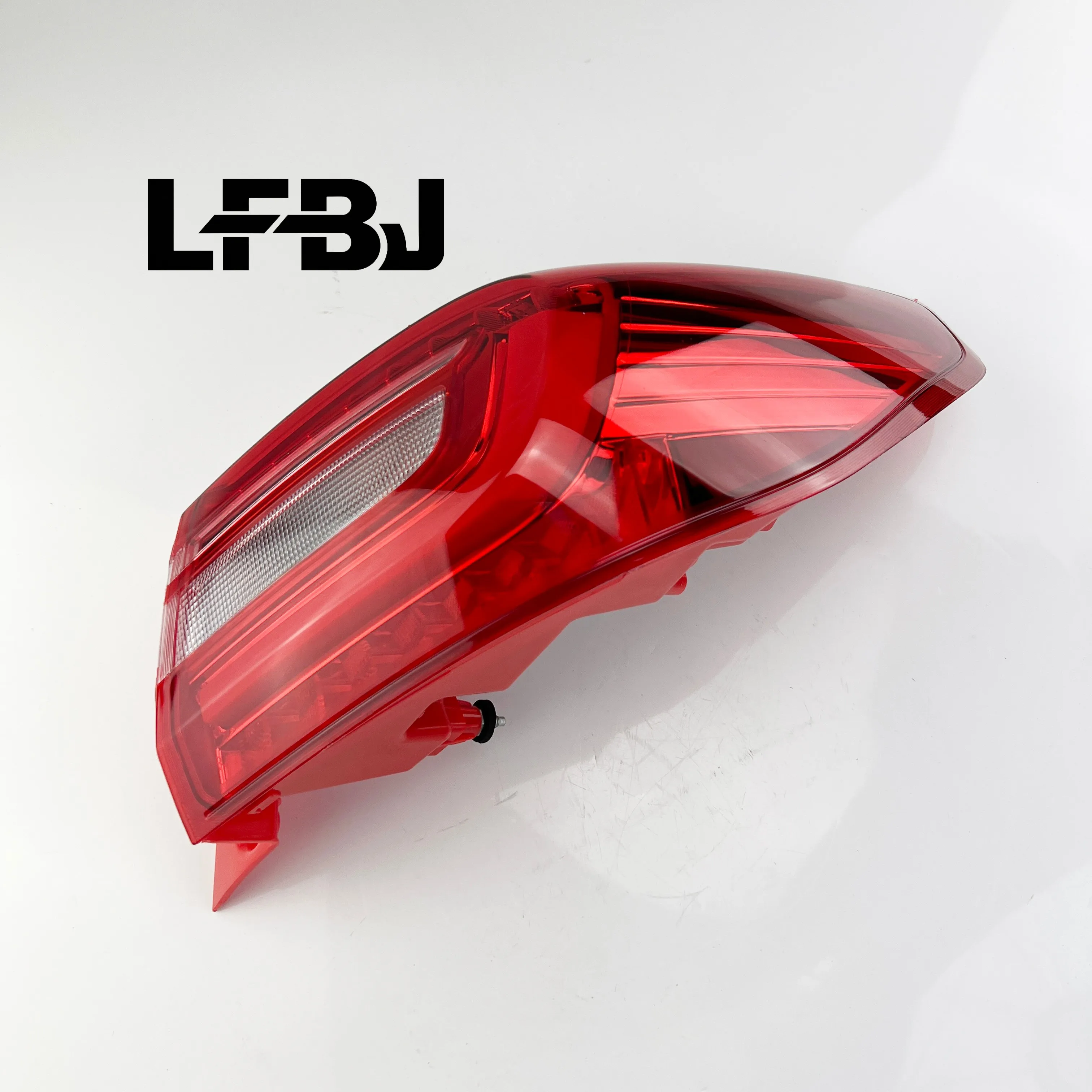 Outer Right Rear Tail Lamp Unit S60‑413301 Auto Exterior Lighting Spare Parts Fit for Dongfeng S50EV S60 Maintenance Accessories