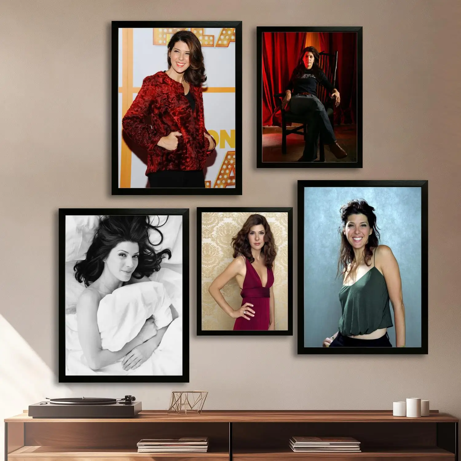 marisa tomei actor Canvas Art Poster and Wall Art, Picture Print, Modern Family, Bedroom Decor, Posters,Decorative painting