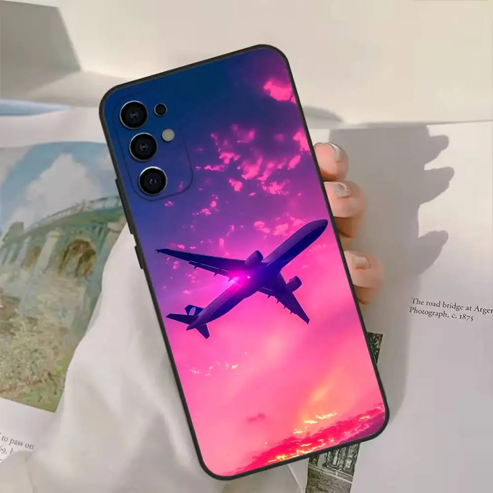 cool Airplane  Phone Case For Samsung S25,S24,S21,S22,S23,S30,Ultra,S20,Plus,Fe,Lite Black Shell