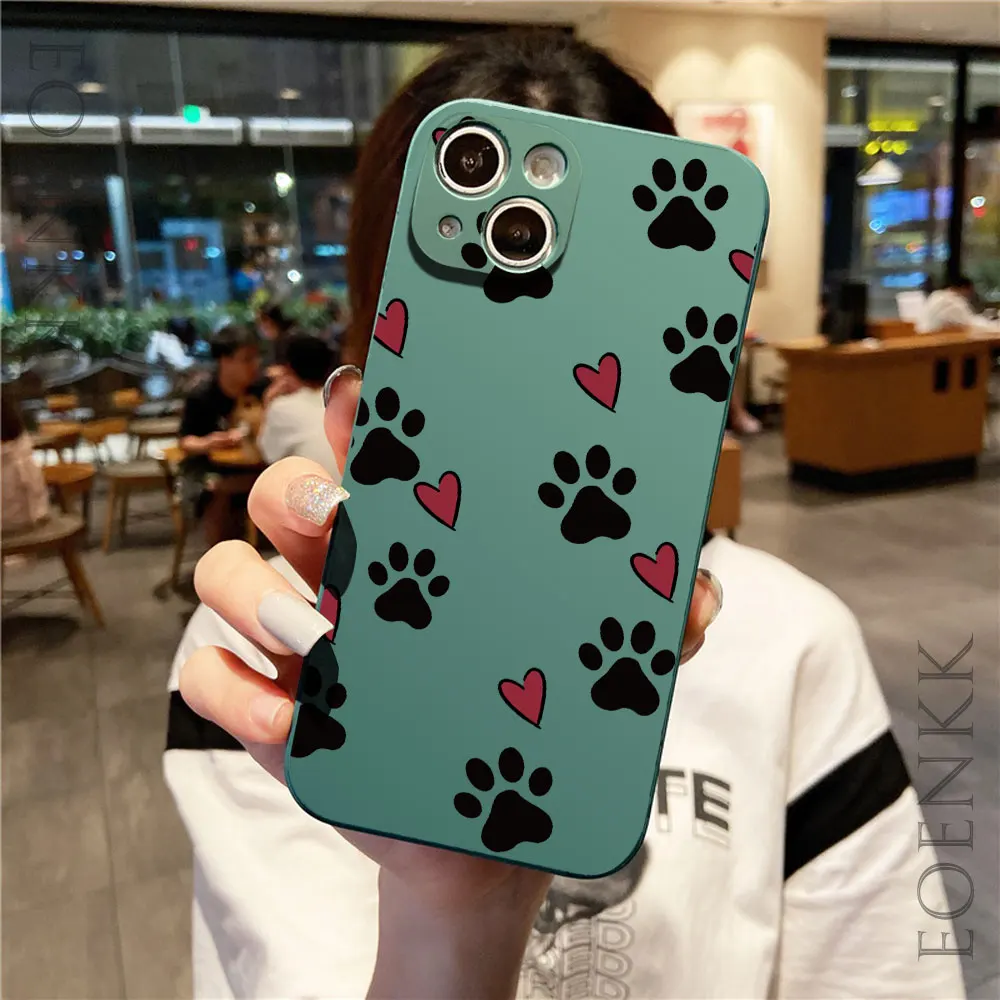 Black Phone Case for iPhone 15 16 Pro Max 14 13 ProMax 12 Mini 11 X XS XR 7 8 Plus SE 2020 Cat Footprints Love Print Back Cover