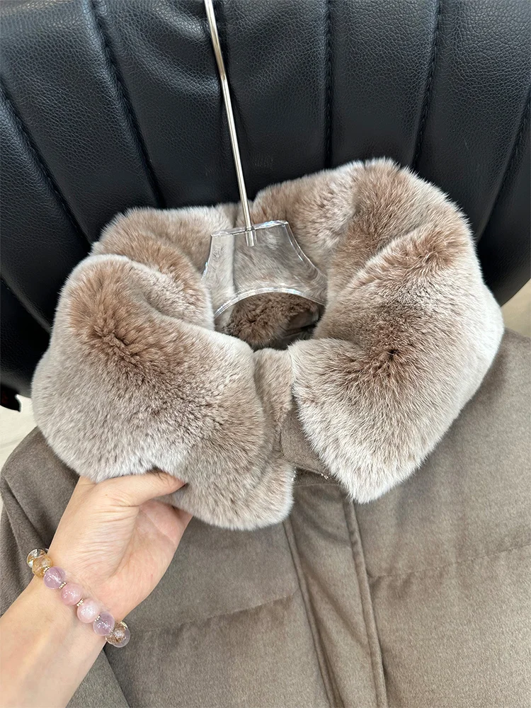 レディース冬用暖かいグースダウンパファージャケット、カシミヤウールジャケット、本物のレックスラビットファーコート、厚手の女性用アウターコート（ミトン付き）