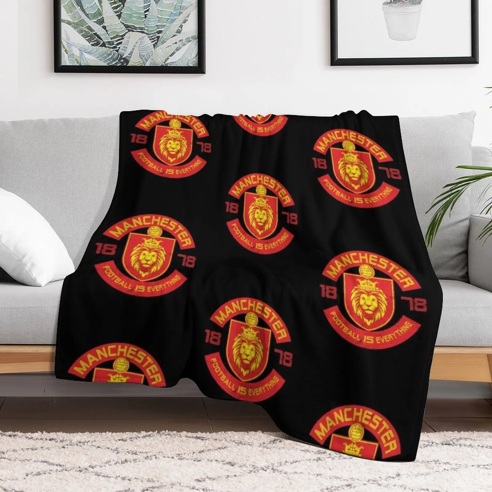 Football Is Everything - Manchester Squad Retro Throw Blanket Bed Luxury Throw Blankets For Bed Cute Blankets