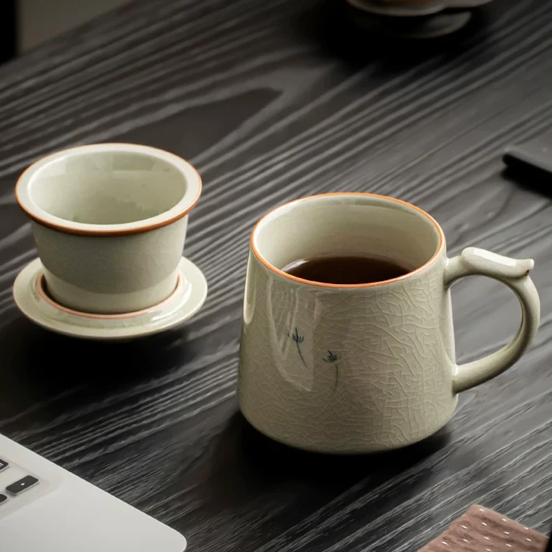 

Chinese Style Ceramic Ice Cracked Lotus Pattern Mug Personal Office Creative Teacup With Cover Filtered Tea Water Separation 1Pc