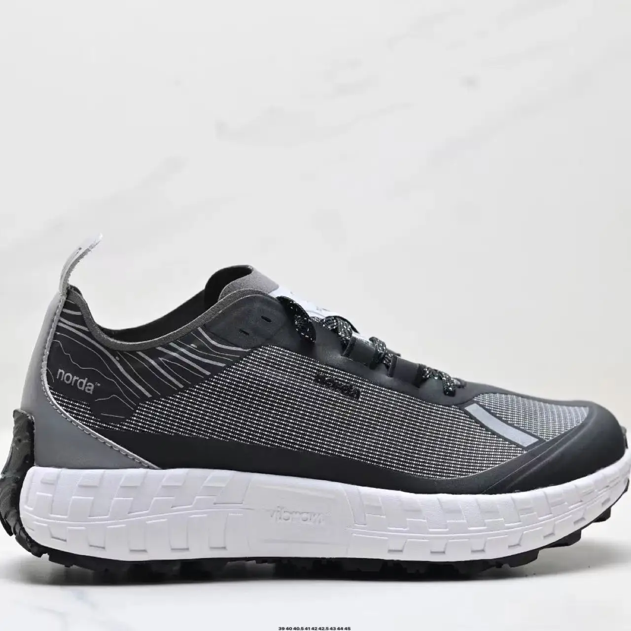 2025 Best-Selling Unisex Breathable Comfortable Versatile Sports Shoes Anti-Slip Golf Training Shoes Men's Walking Shoes