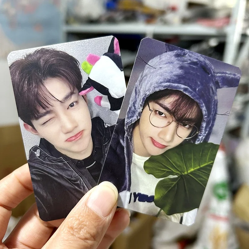 

Kpop ZB1 ZEROBASEONE LOMO Cards Doll Small Cards Photocards PARKGUNWOOK KIMJIWOONG Ricky ZHANGHAO KIMGYUVIN Fans Gift Collection