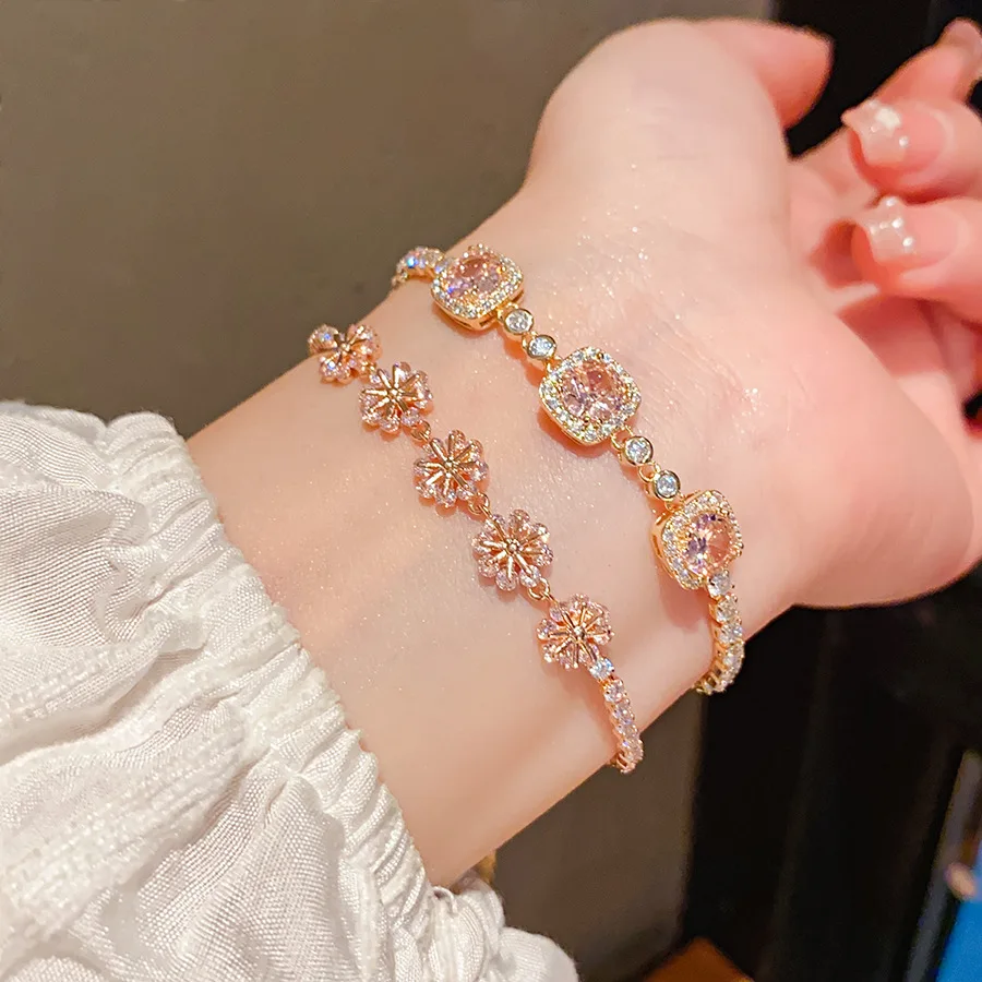 

Versatile Timeless CZ Mini Square Bracelet - Pull-Adjustable Minimalist Elegant Accessory