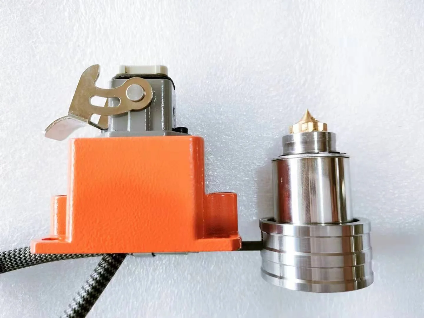 Hot Runner Nozzle Single Spot Gate Hot Nozzle Hot Runner Accessories Stainless Steel Sheath NEW