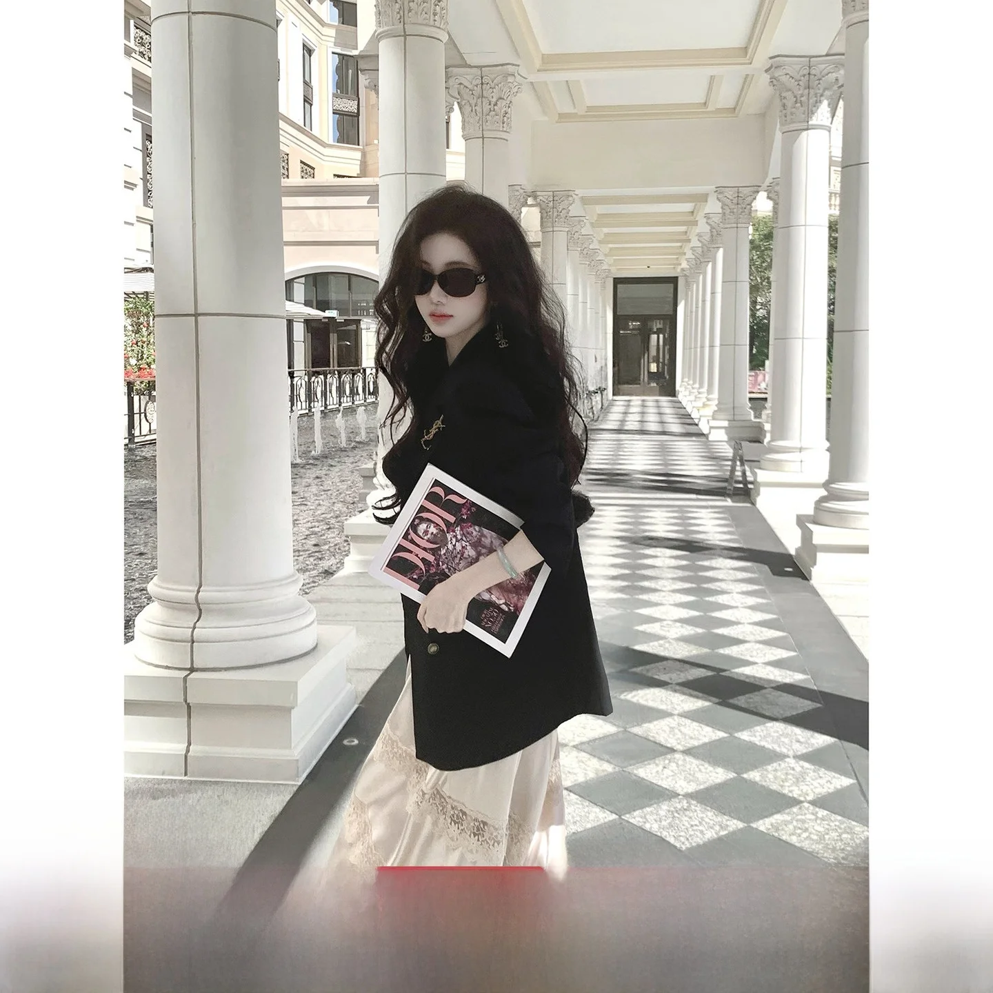 

Syqiao Retro Double-Breasted Black Suit Jacket Women Loose Casual Style Polyester Blend Long Sleeve Mid-Length Outerwear