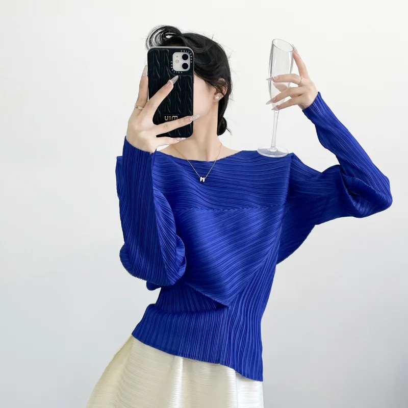 Women Elastic Pleats Long Sleeve Top Miyake Style Round Neck Irregular Patch Slim Waist Fashion Blouse