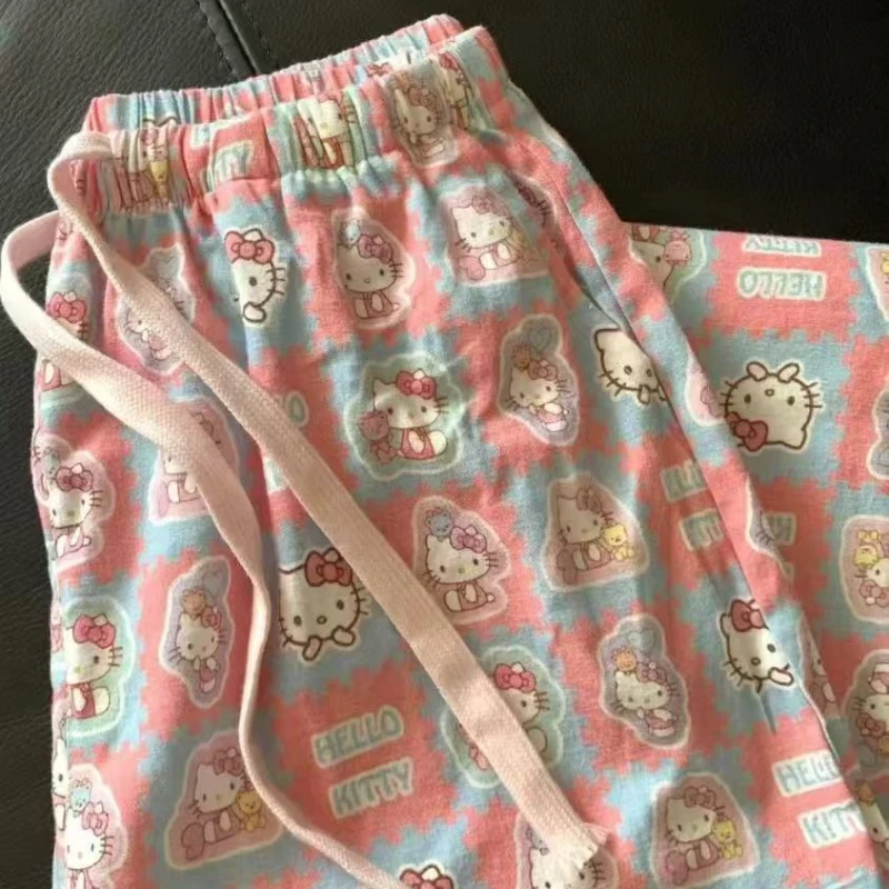 

Новые весенне-осенние пижамные штаны Sanrio для девочек Hello Kitty, мягкие, удобные, приятные для кожи, повседневные домашние, милые пижамные штаны с мультяшным узором