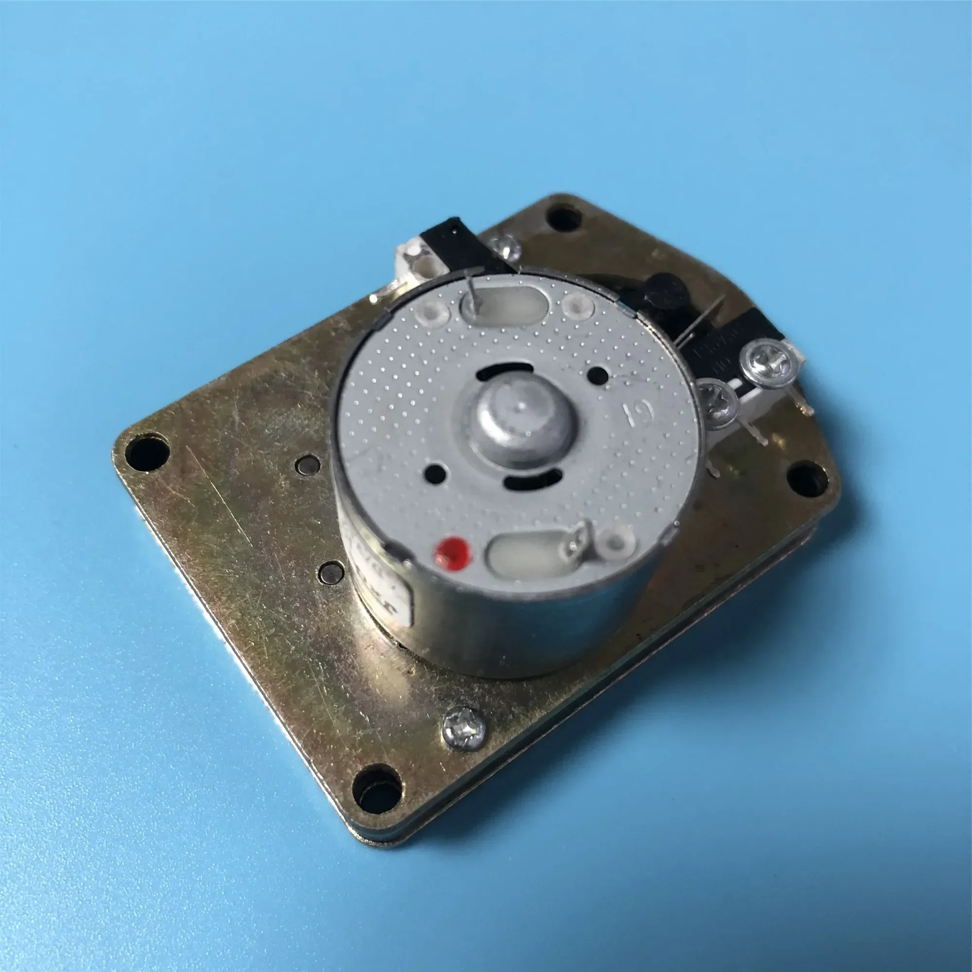 Valve motor 90 degree limit forward and reverse DIY flip cover structure reducer motor 12V