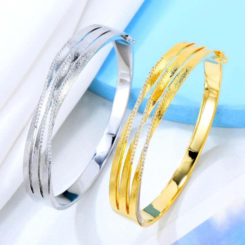 

Kellybola Fashion High Quality Luxury Original Design Bangle for Women Lady Bridal Jewelry Sets Wedding Party Show Perfect Gift