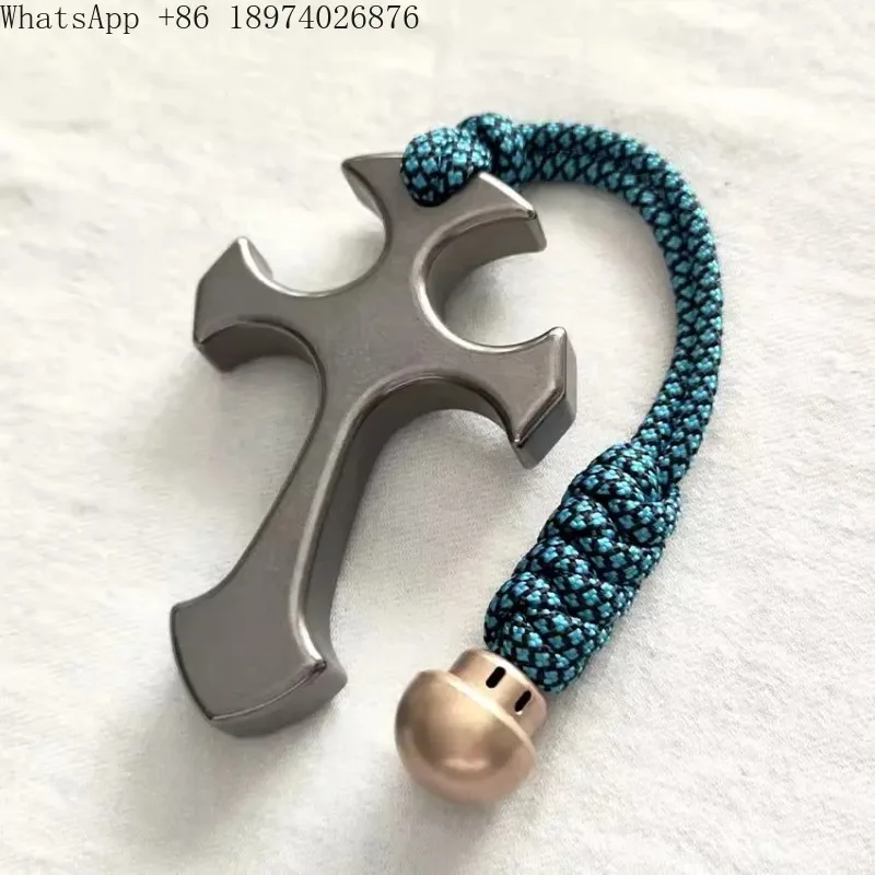 Couteau de poche EDC en alliage de titane Unity Knight Wind TC 21, idéal pour la défense personnelle, avec pendentif en forme de croix dorée, motif « Finger Tiger Hungry Fish ».