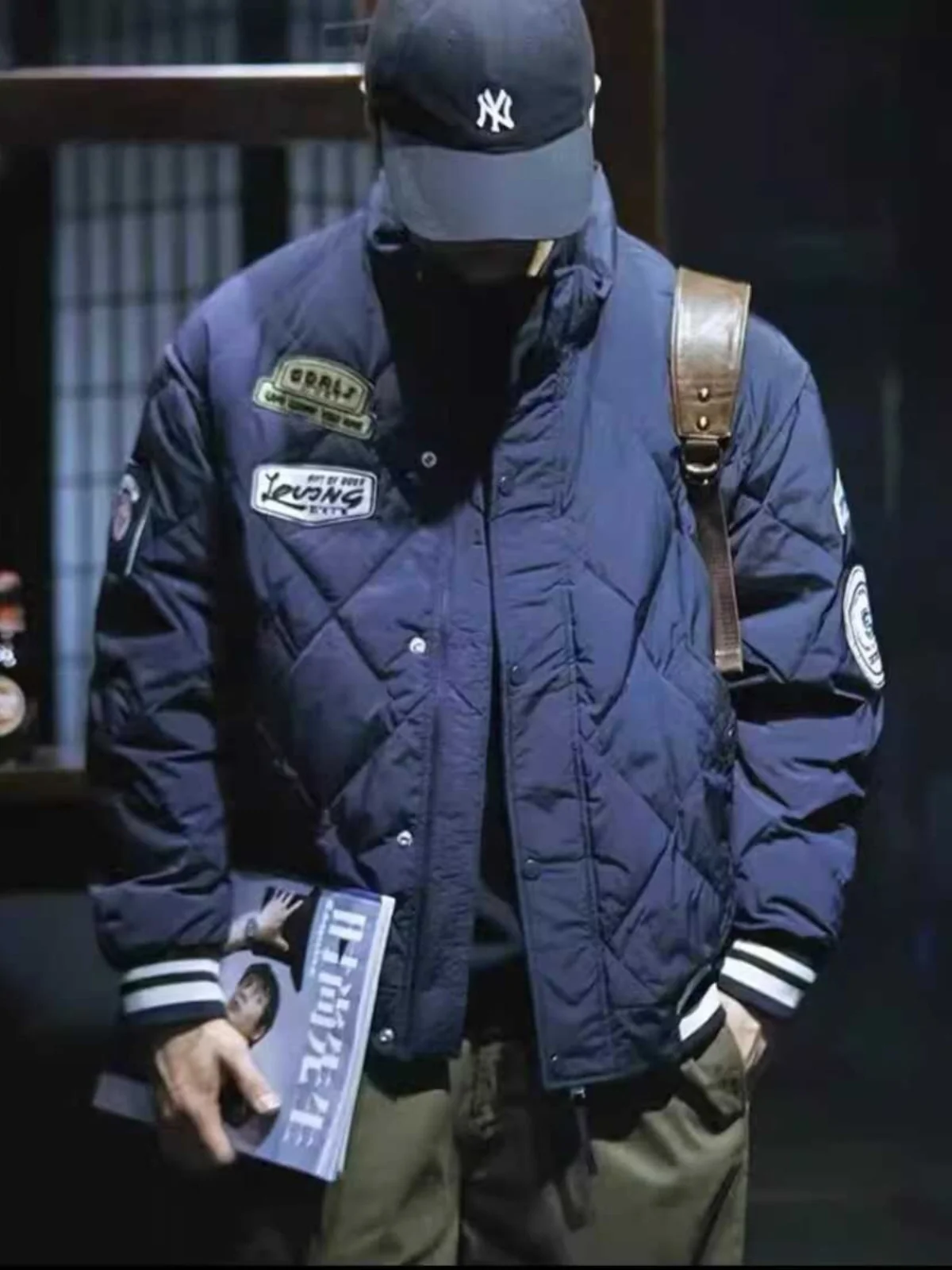 

Мужская зимняя хлопковая куртка в стиле ретро, свободного кроя, с ромбовидным узором, воротником-стойкой, больших размеров, теплая, модная...