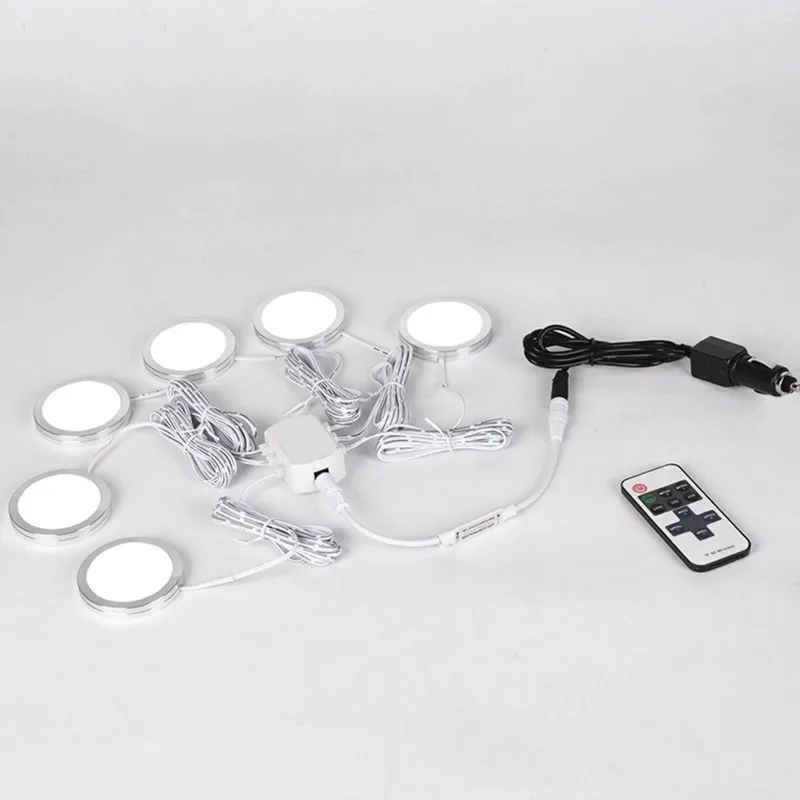 طقم إضاءة LED تحت الكابين من 1 إلى 6 أضواء كاشفة لاسلكية عن بعد قابلة للتعتيم لخزانة المطبخ مدعومة بقابس ولاعة السيارة